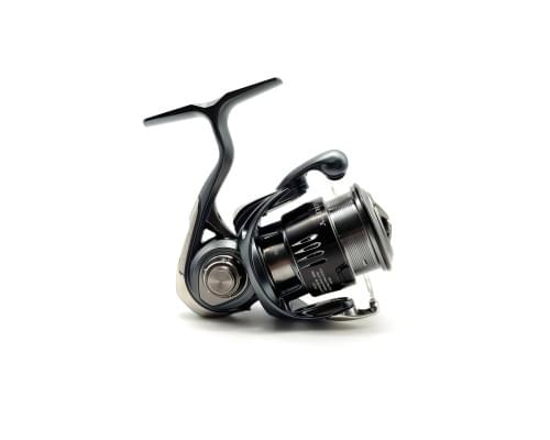 Катушка Daiwa 23 Airity ST SF2000SS-P Катушка Daiwa 23 Airity ST SF2000SS-P