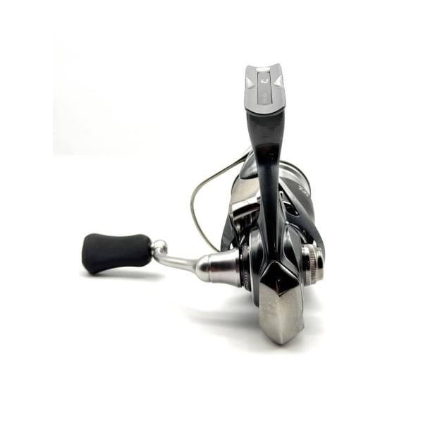 Катушка Daiwa 24 Luvias LT 2000S-H