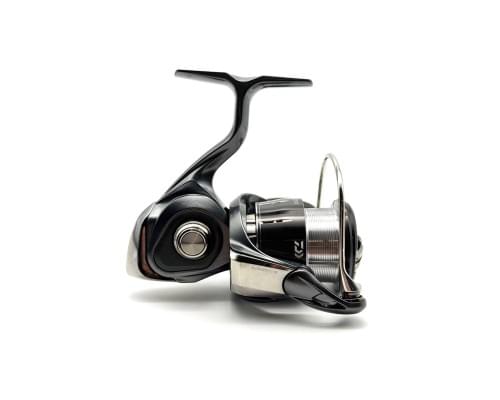 Катушка Daiwa 24 Luvias PC LT 2500