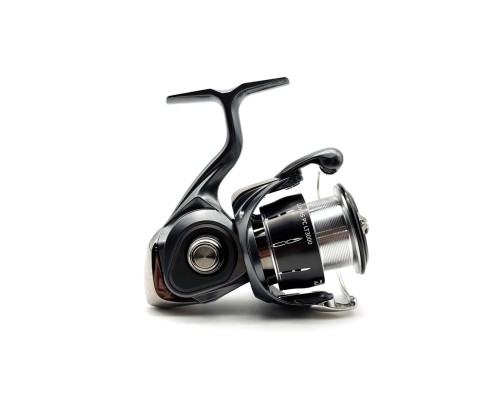 Катушка Daiwa 24 Luvias PC LT 3000
